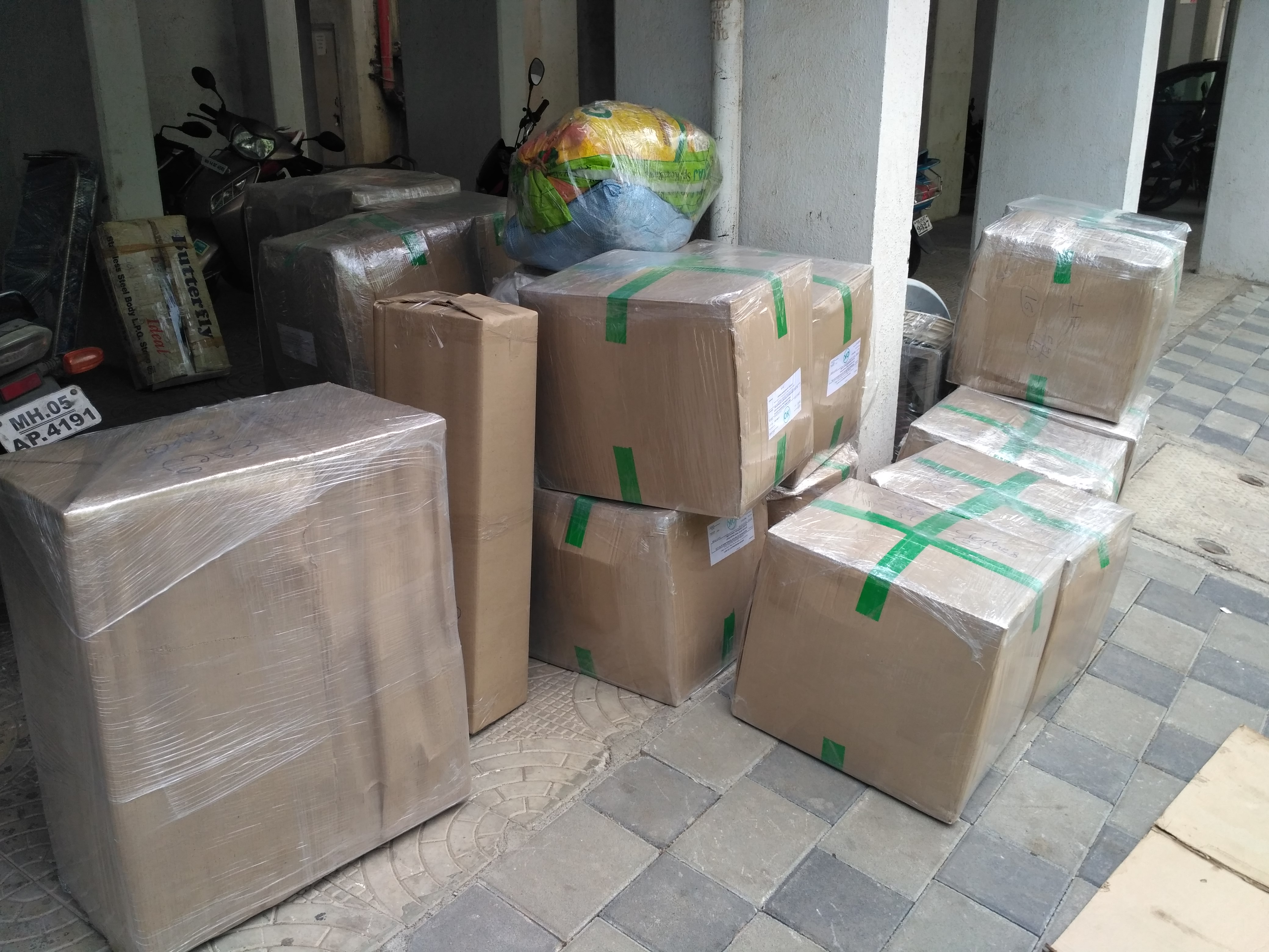 Shiv Ganga  PACKERS AND MOVERS